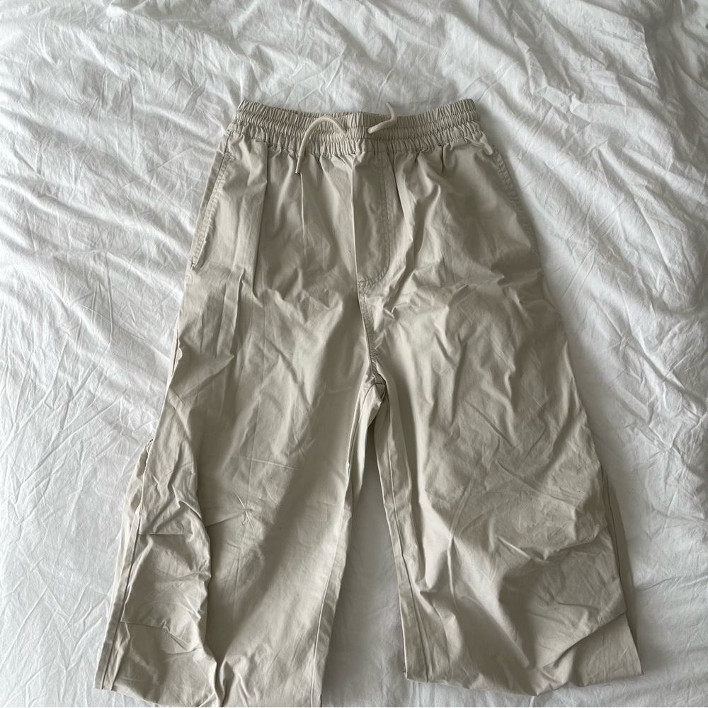 Aritzia TNA Parachute Pants